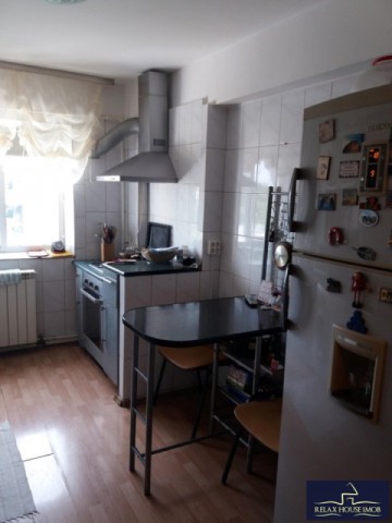 apartament-4-camere-confort-1-decomandat-in-ploiesti-zona-cantacuzino-12